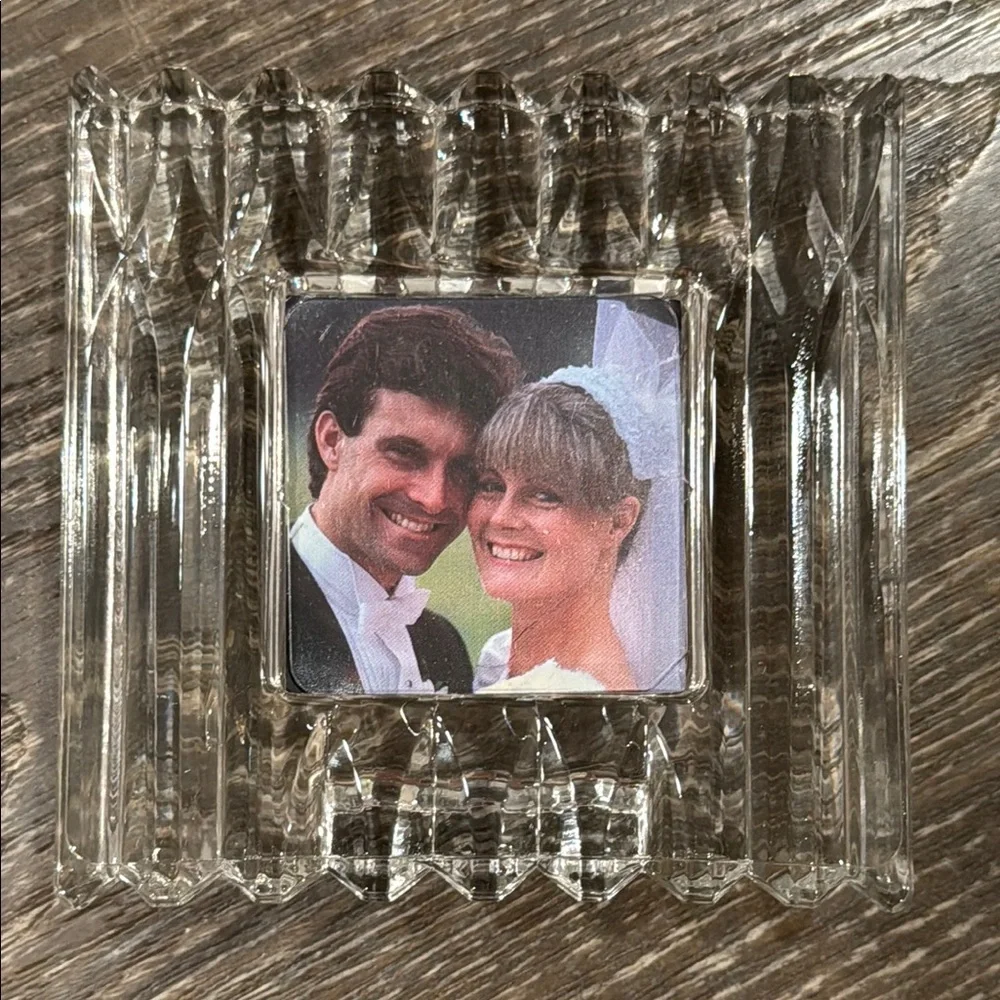 Mikasa Glamour Glass Photo Frame